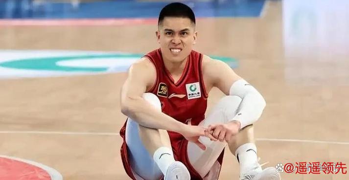 陈盈骏15+6+6广州逆转青岛 鲍威尔空砍三双